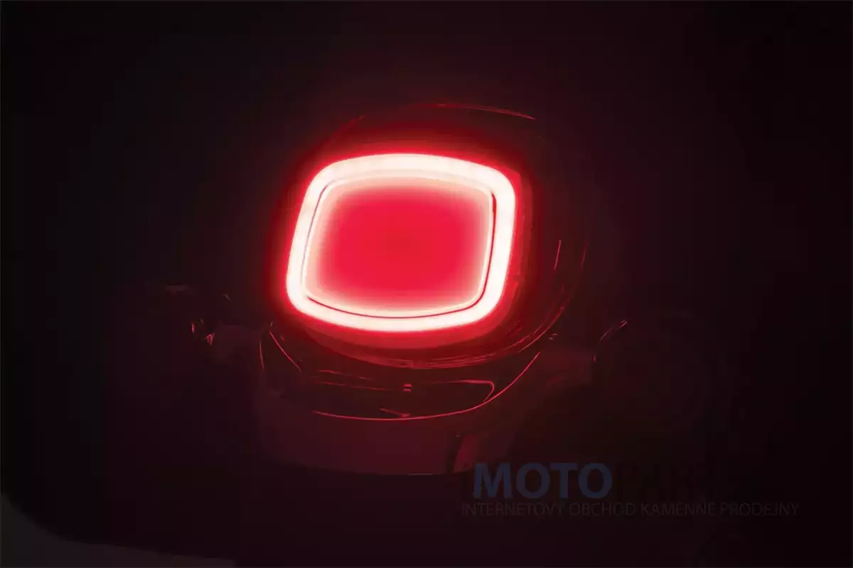lampa-tyl-led-kuryakyn_5