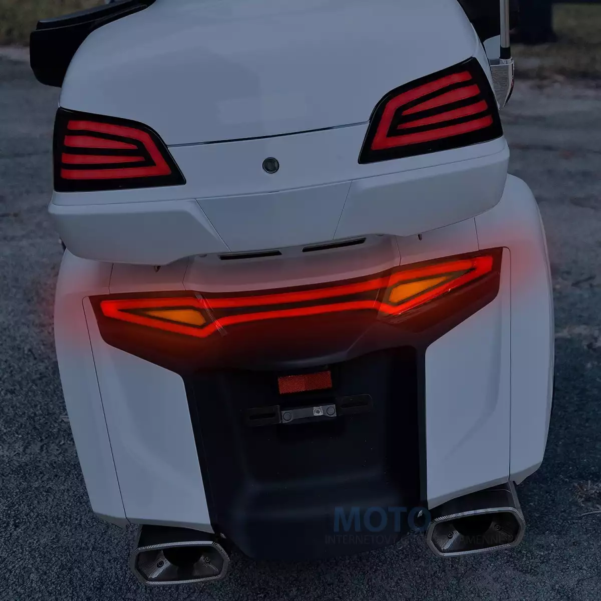 81bAY98h48L._SL1500_